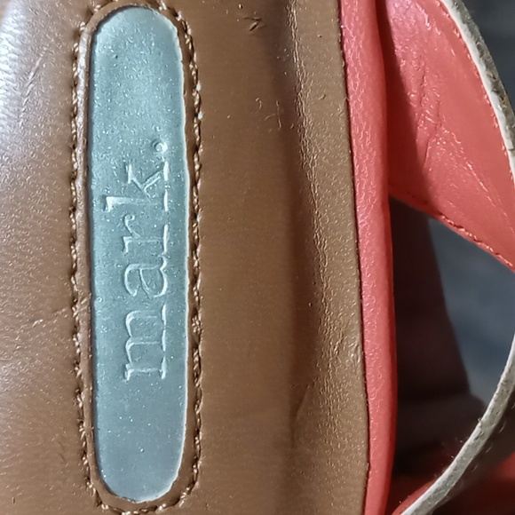 Mark tan and peach wedge size 9 - Picture 4 of 8